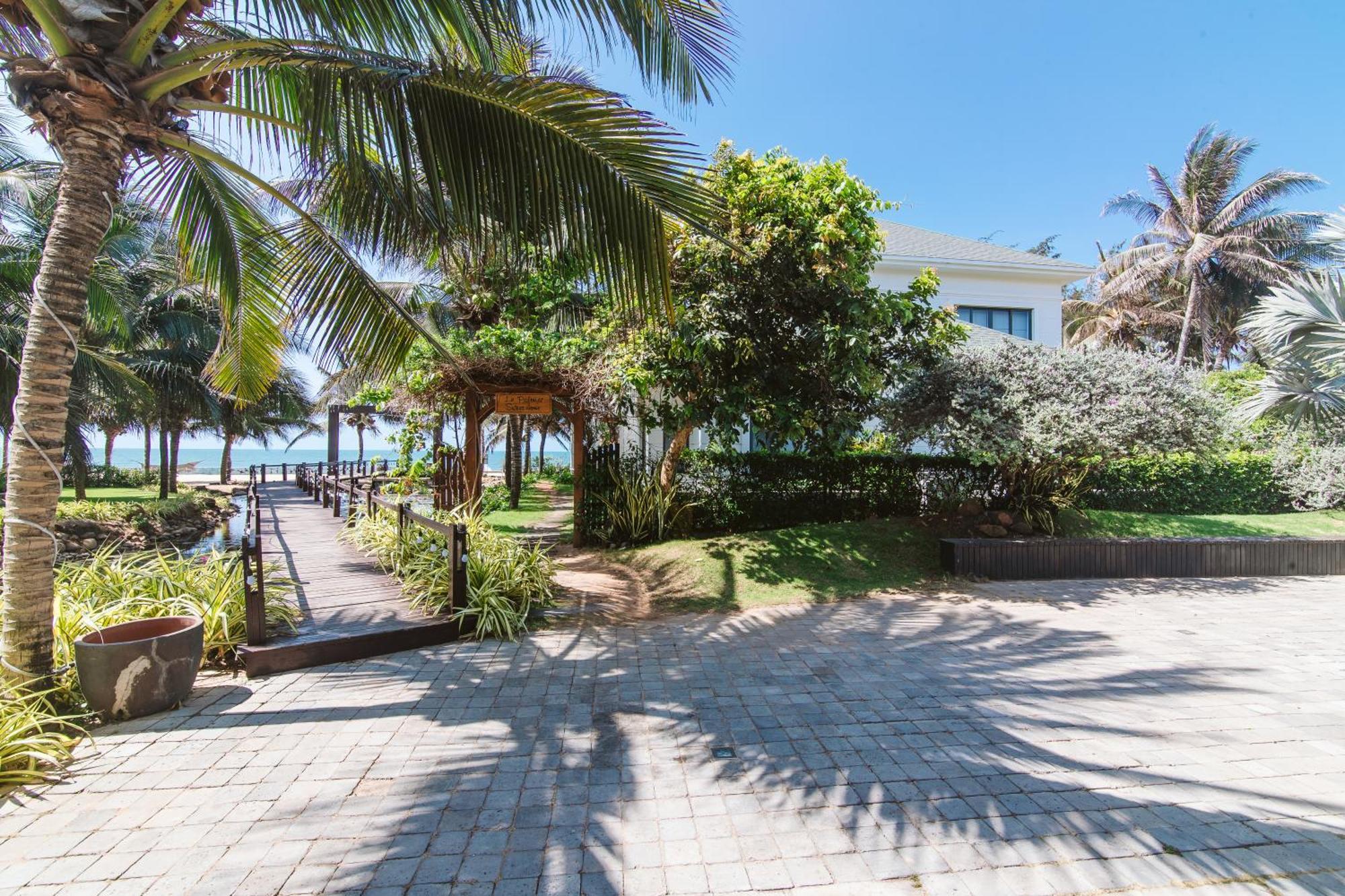 Le Palmier Ho Tram Resort Екстериор снимка
