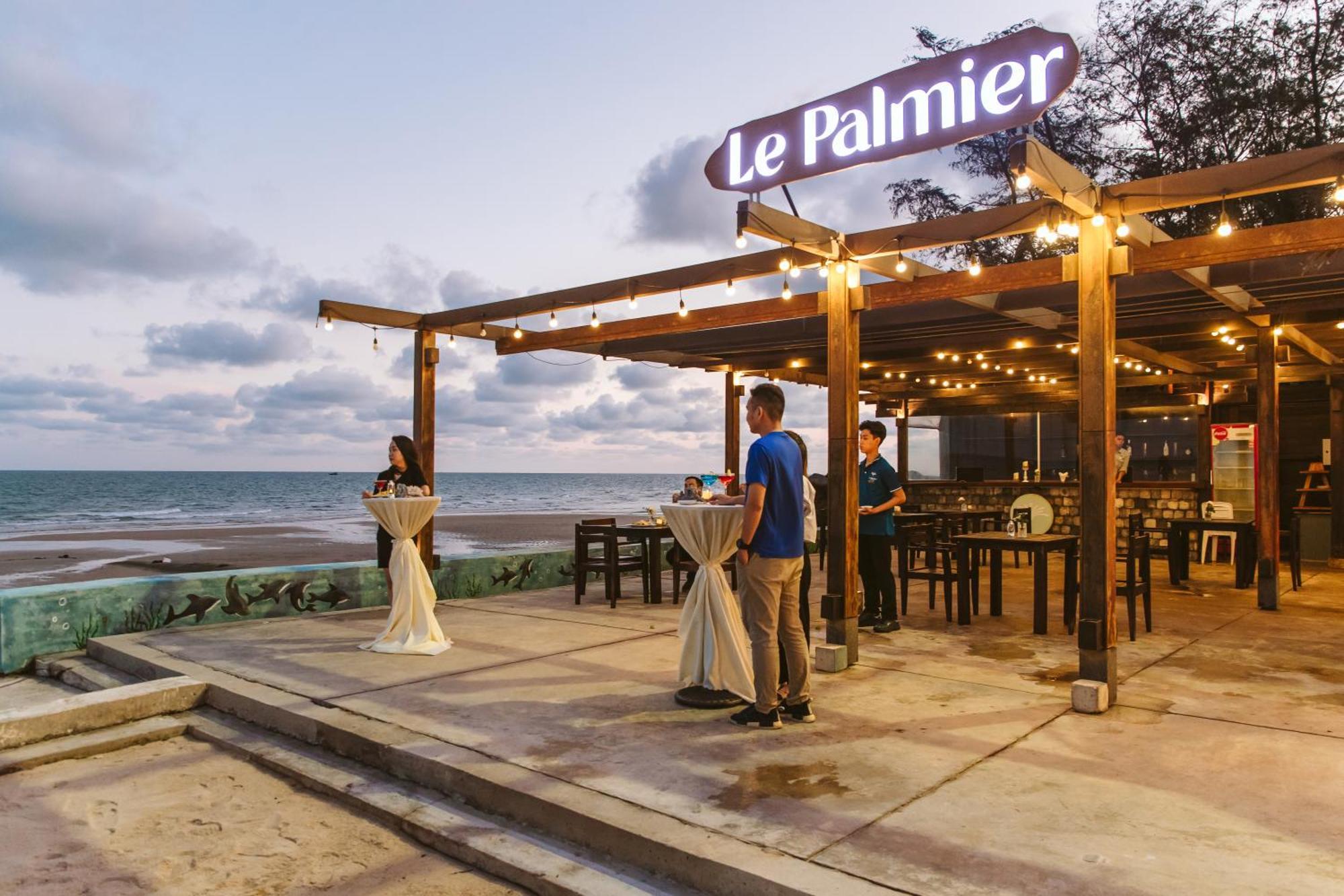 Le Palmier Ho Tram Resort Екстериор снимка
